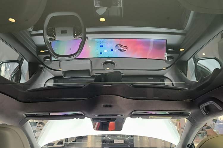 Used Geely Galaxy E8 2025 700 km Long-Range Intelligent Driving Version Headliner