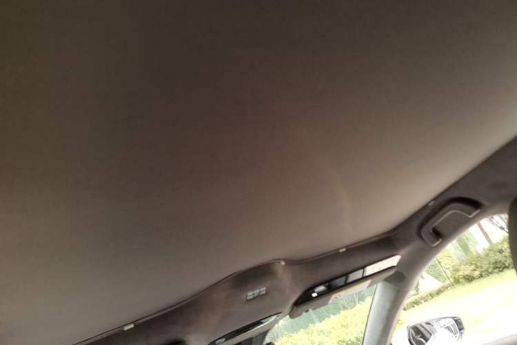 Used Geely Galaxy E8 2025 700 km Long-Range Intelligent Driving Version Headliner