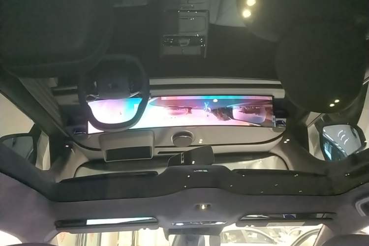 Used Geely Galaxy E8 2025 700 km Long-Range Intelligent Driving Version Headliner