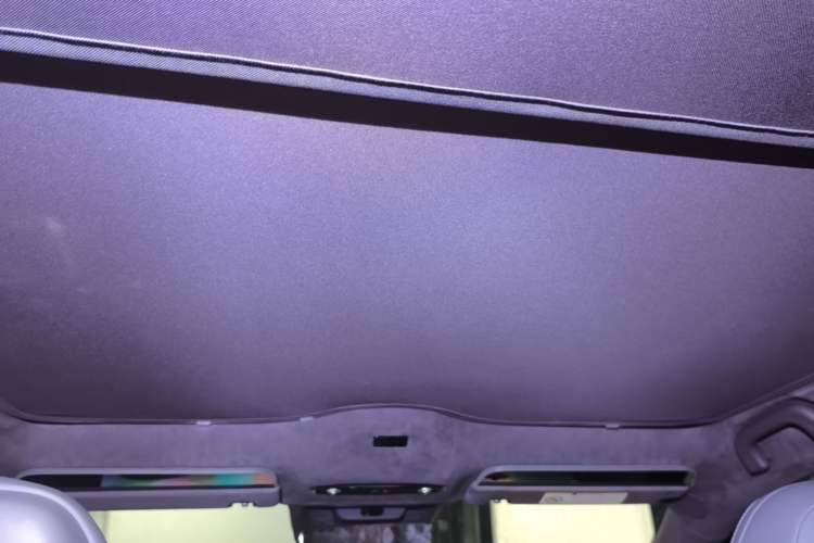 Used Geely Galaxy E8 2025 700 km Long-Range Intelligent Driving Version Headliner