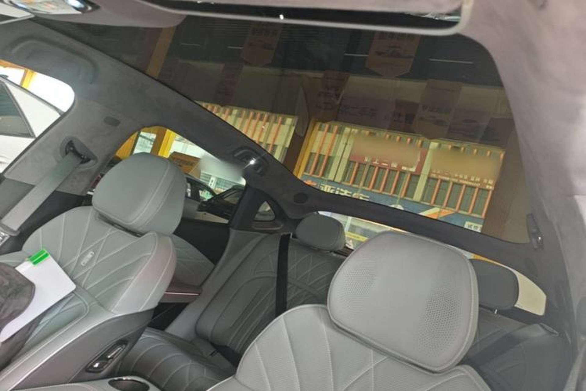 Used Geely Galaxy E8 2025 700 km Long-Range Intelligent Driving Version Headliner
