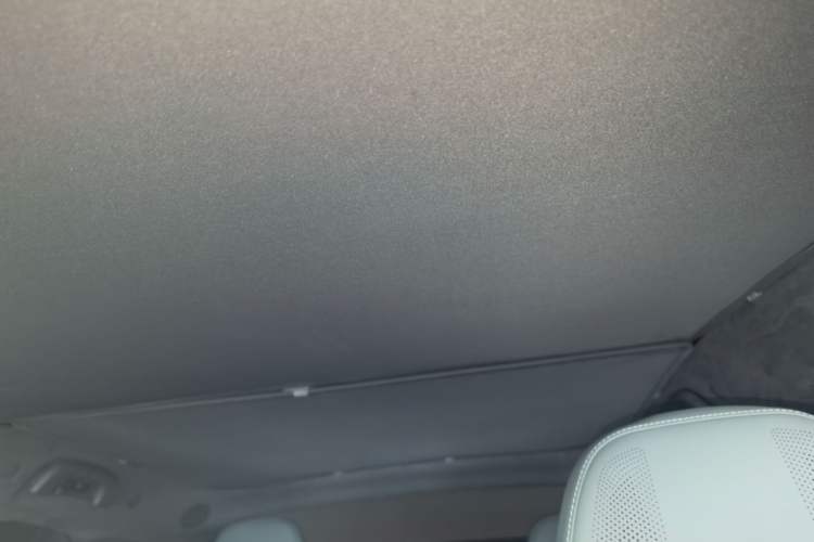 Used Geely Galaxy E8 2025 700 km Long-Range Intelligent Driving Version Headliner