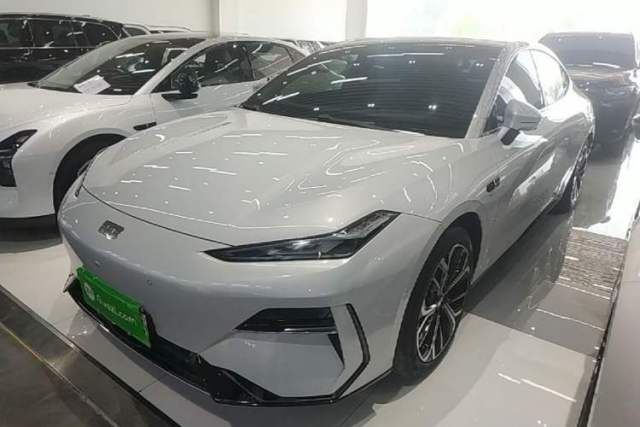 Used Geely Galaxy E8 2025 700 km Long-Range Intelligent Driving Version