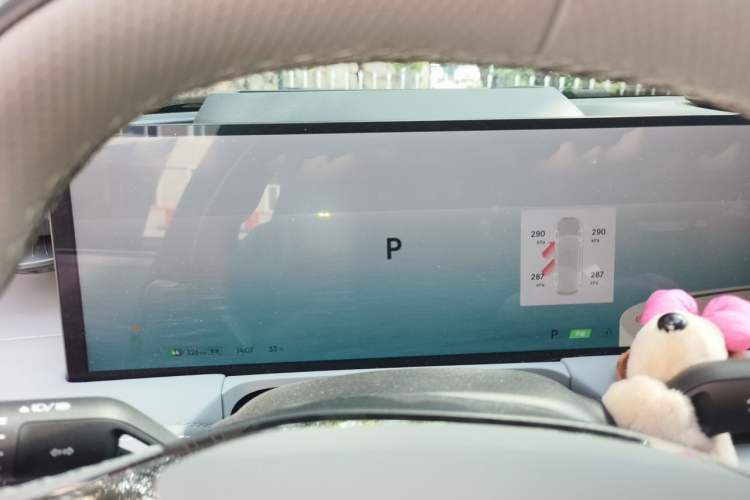 Used Geely Galaxy E8 2025 700 km Long-Range Intelligent Driving Version Instrument Cluster