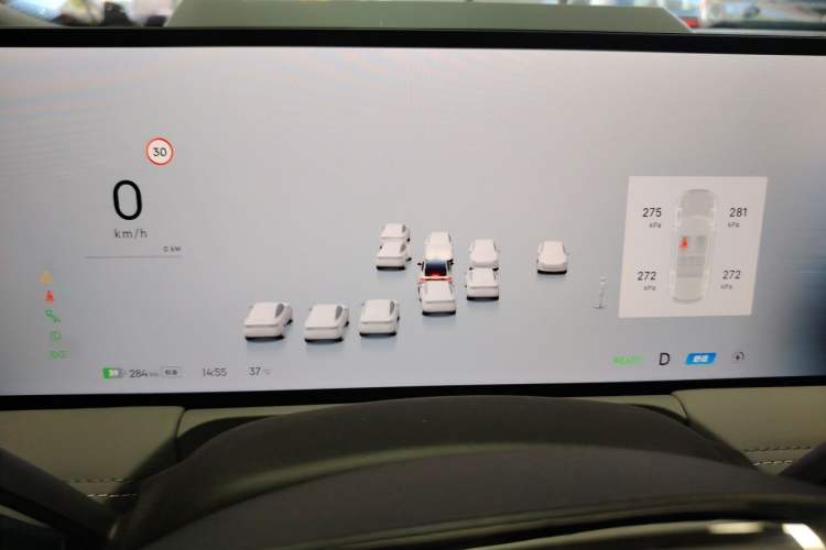 Used Geely Galaxy E8 2025 700 km Long-Range Intelligent Driving Version Instrument Cluster