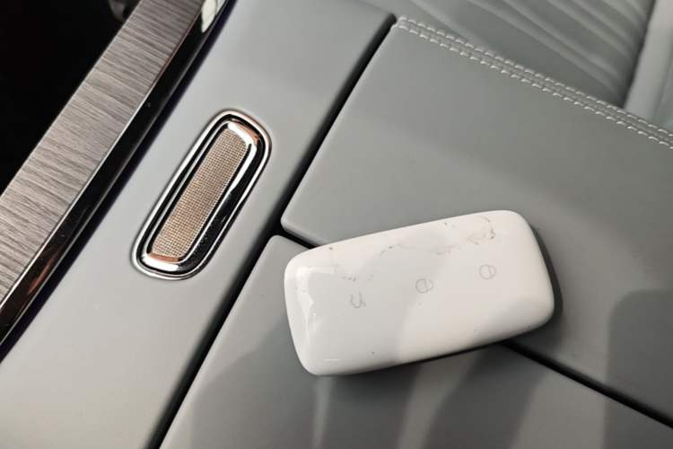 Used Geely Galaxy E8 2025 700 km Long-Range Intelligent Driving Version Interior 1