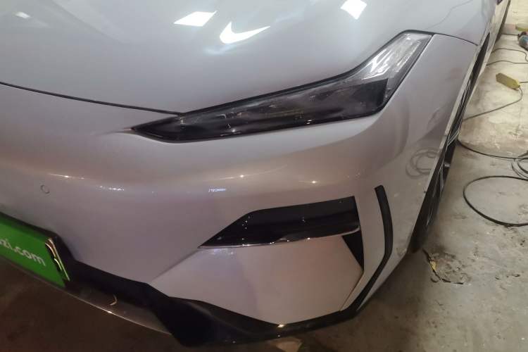 Used Geely Galaxy E8 2025 700 km Long-Range Intelligent Driving Version Left Front Headlight