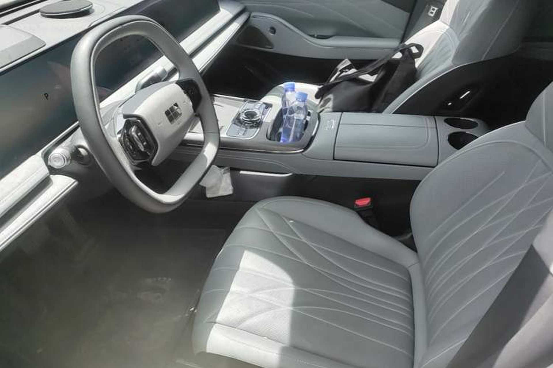 Used Geely Galaxy E8 2025 700 km Long-Range Intelligent Driving Version Left Front Seat