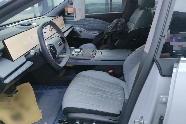 Used Geely Galaxy E8 2025 575 km Exploration Intelligent Driving Edition Left Front Seat