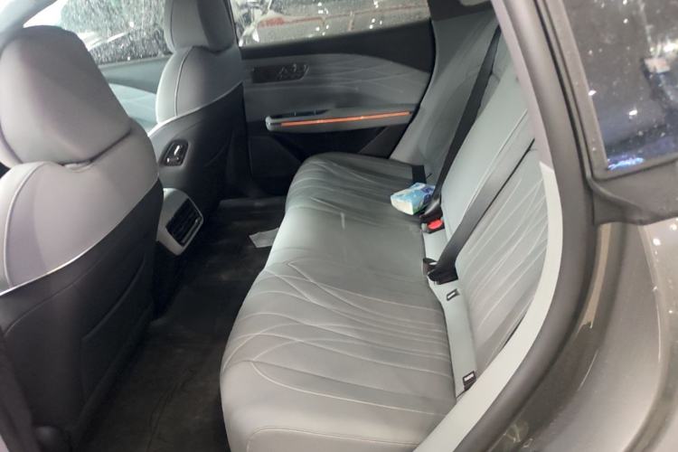 Used Geely Galaxy E8 2025 Model—610km Prestige Version Left Rear Seat