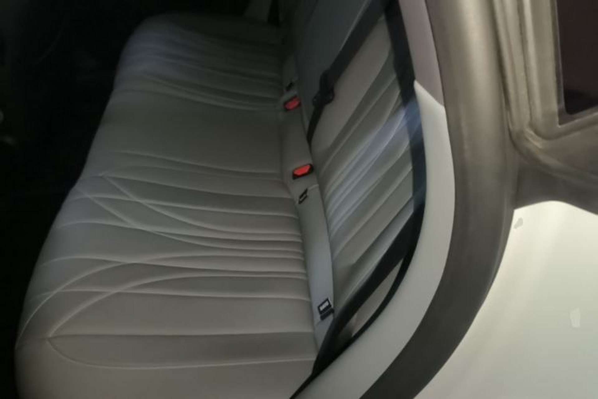 Used Geely Galaxy E8 2025 700 km Long-Range Intelligent Driving Version Left Rear Seat