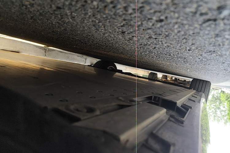Used Geely Galaxy E8 2025 700 km Long-Range Intelligent Driving Version Left Side Sill