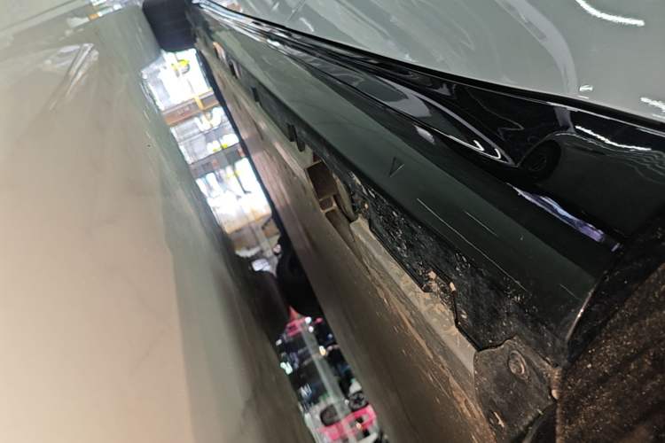 Used Geely Galaxy E8 2025 700 km Long-Range Intelligent Driving Version Left Side Sill