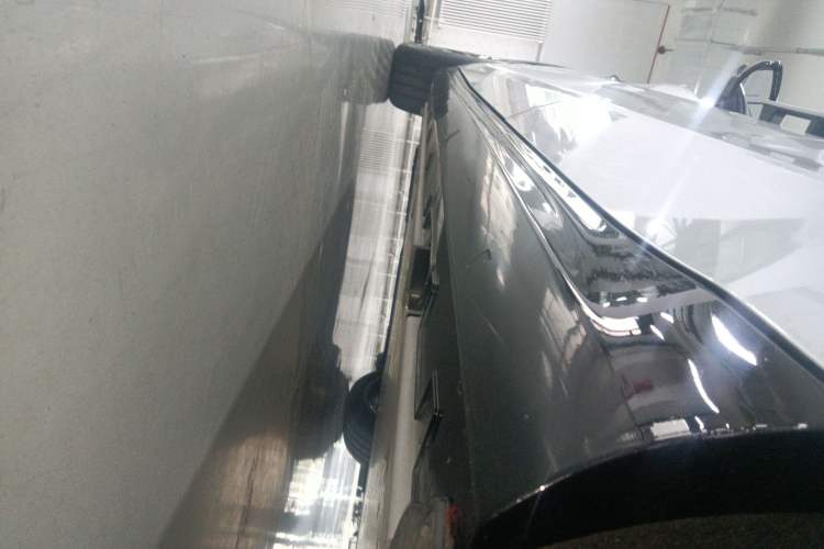 Used Geely Galaxy E8 2025 700 km Long-Range Intelligent Driving Version Left Side Sill
