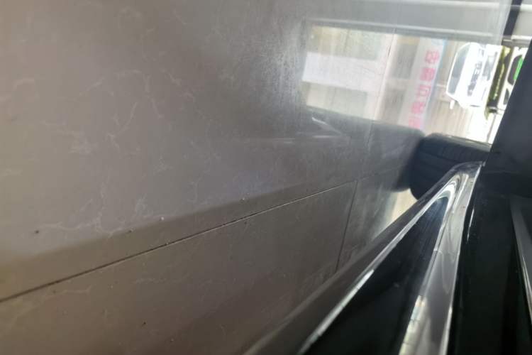 Used Geely Galaxy E8 2025 700 km Long-Range Intelligent Driving Version Left Side Sill