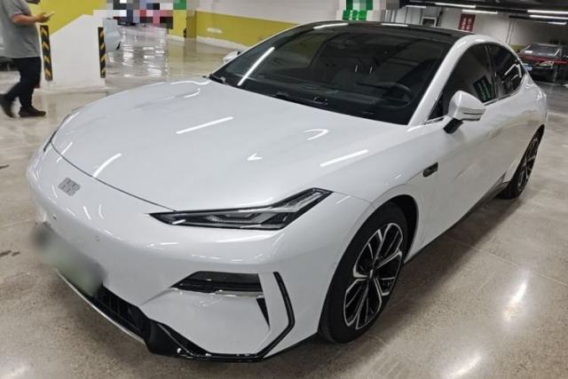Used Geely Galaxy E8 2025 700 km Long-Range Intelligent Driving Version