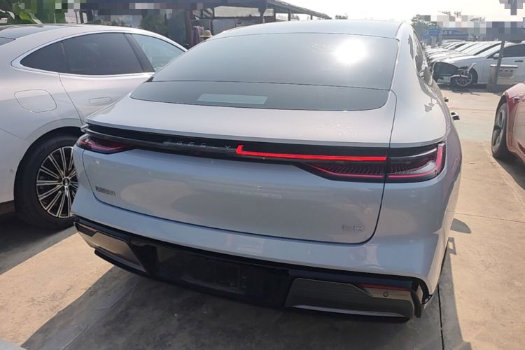 Used Geely Galaxy E8 2025 700 km Long-Range Intelligent Driving Version Rear