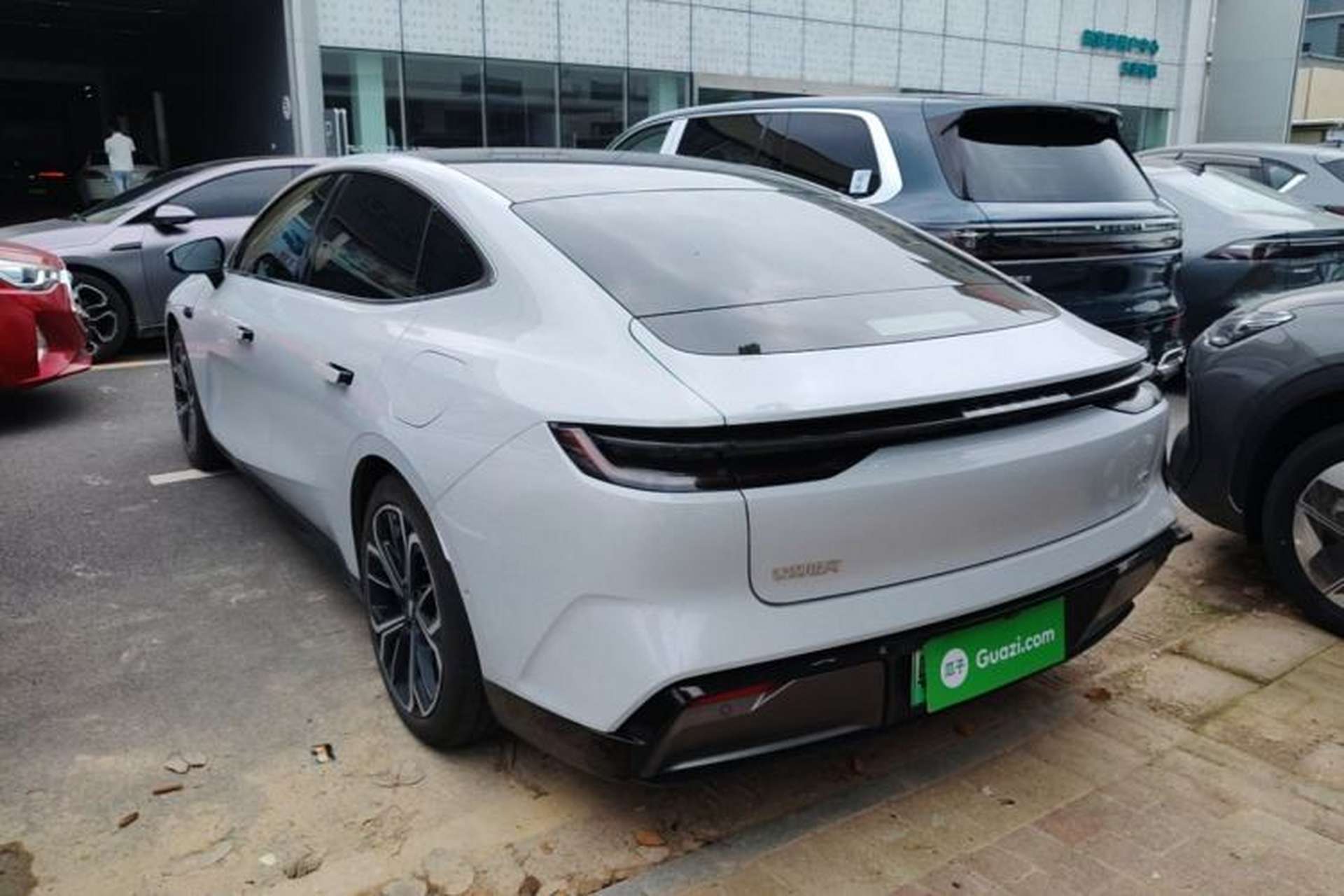 Used Geely Galaxy E8 2025 700 km Long-Range Intelligent Driving Version Rear Left 45 Deg