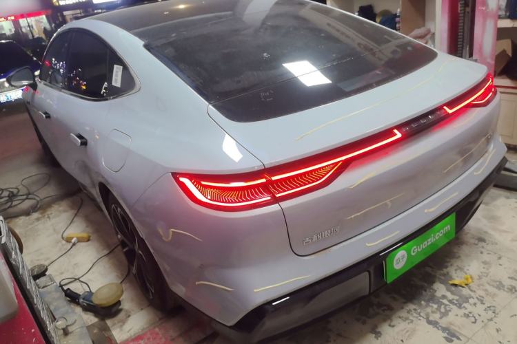 Used Geely Galaxy E8 2025 700 km Long-Range Intelligent Driving Version Rear Left 45 Deg
