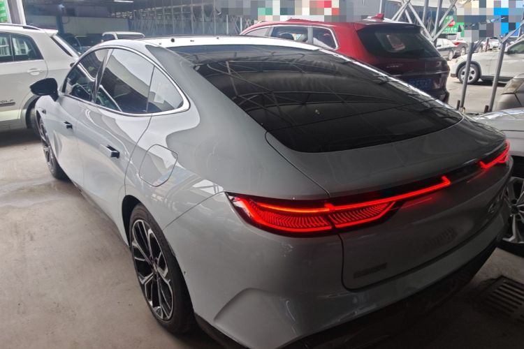 Used Geely Galaxy E8 2025 700 km Long-Range Intelligent Driving Version Rear Left 45 Deg