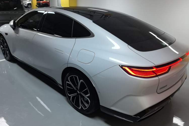 Used Geely Galaxy E8 2025 700 km Long-Range Intelligent Driving Version Rear Left 45 Deg