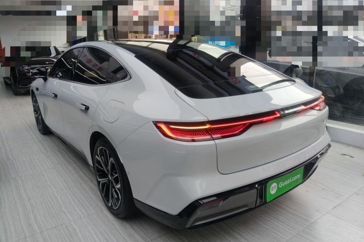 Used Geely Galaxy E8 2025 575 km Exploration Intelligent Driving Edition Rear Left 45 Deg