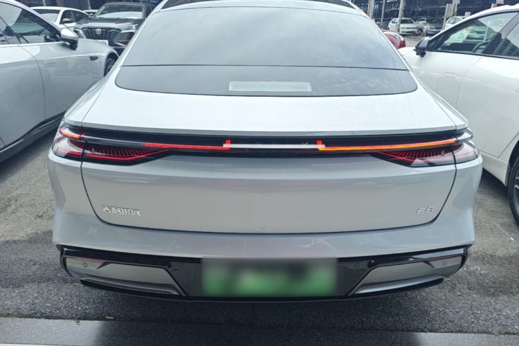 Used Geely Galaxy E8 2025 700 km Long-Range Intelligent Driving Version Rear