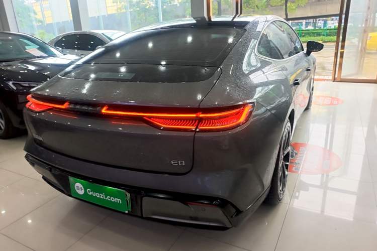 Used Geely Galaxy E8 2025 Model—610km Prestige Version Rear Right 45 Deg