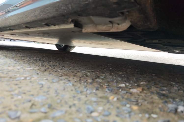 Used Geely Galaxy E8 2025 700 km Long-Range Intelligent Driving Version Right Side Sill