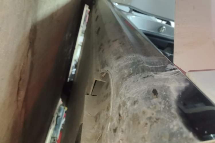 Used Geely Galaxy E8 2025 700 km Long-Range Intelligent Driving Version Right Side Sill