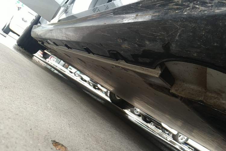 Used Geely Galaxy E8 2025 700 km Long-Range Intelligent Driving Version Right Side Sill
