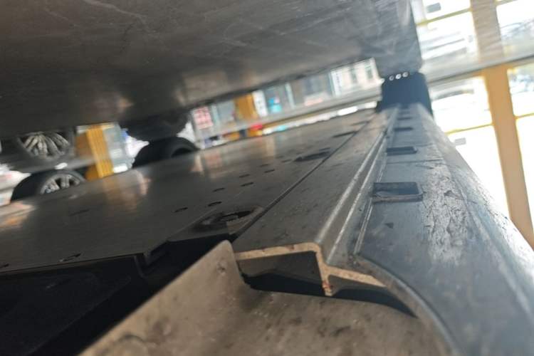 Used Geely Galaxy E8 2025 700 km Long-Range Intelligent Driving Version Right Side Sill