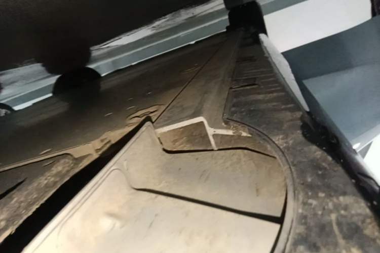 Used Geely Galaxy E8 2025 700 km Long-Range Intelligent Driving Version Right Side Sill