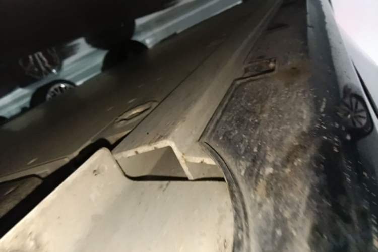 Used Geely Galaxy E8 2025 700 km Long-Range Intelligent Driving Version Right Side Sill