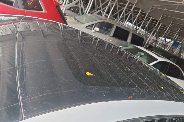 Used Geely Galaxy E8 2025 700 km Long-Range Intelligent Driving Version Roof