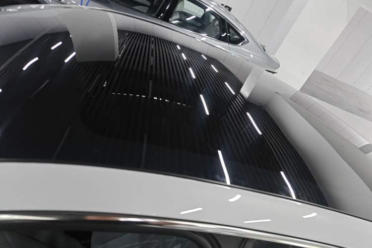 Used Geely Galaxy E8 2025 700 km Long-Range Intelligent Driving Version Roof