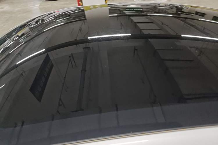 Used Geely Galaxy E8 2025 700 km Long-Range Intelligent Driving Version Roof