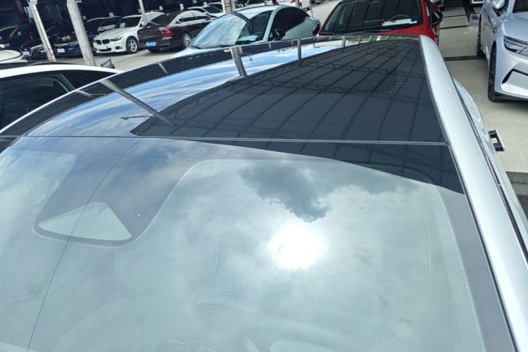 Used Geely Galaxy E8 2025 700 km Long-Range Intelligent Driving Version Roof