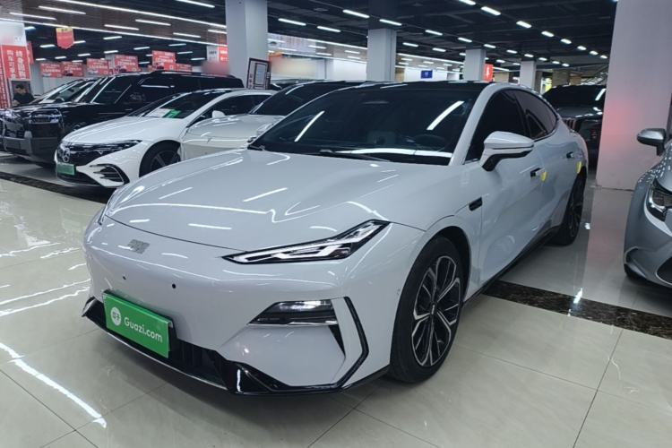 Used Geely Galaxy E8 2025 700 km Long-Range Intelligent Driving Version Guazi used car, China used car export, Used car for sale, Used cars, Cheapest cars for sale