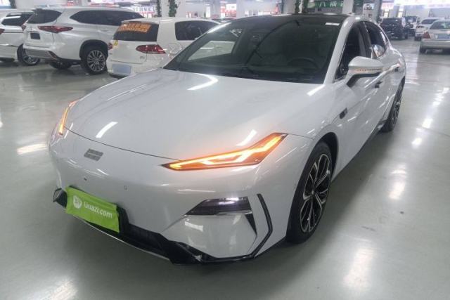 Used Geely Galaxy E8 2025 700 km Long-Range Intelligent Driving Version