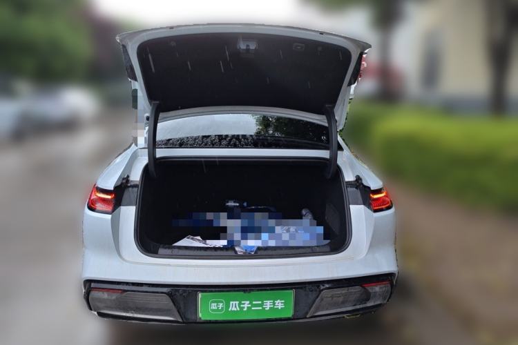 Used Geely Galaxy E8 2025 700 km Long-Range Intelligent Driving Version Trunk