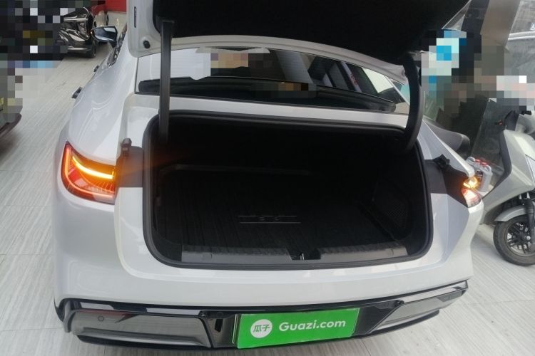 Used Geely Galaxy E8 2025 575 km Exploration Intelligent Driving Edition Trunk