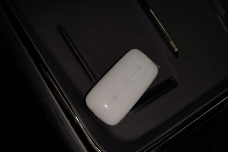 Used Geely Galaxy E8 2025 700 km Long-Range Intelligent Driving Version Vehicle Key