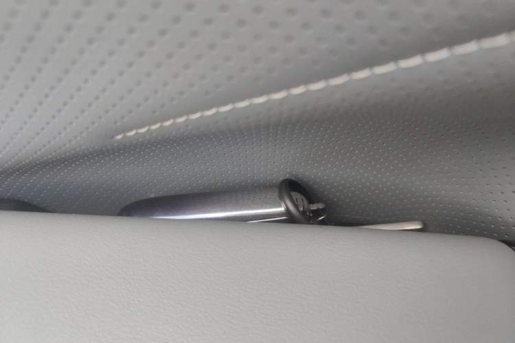 Used Geely Galaxy E8 2025 700 km Long-Range Intelligent Driving Version Vehicle Key