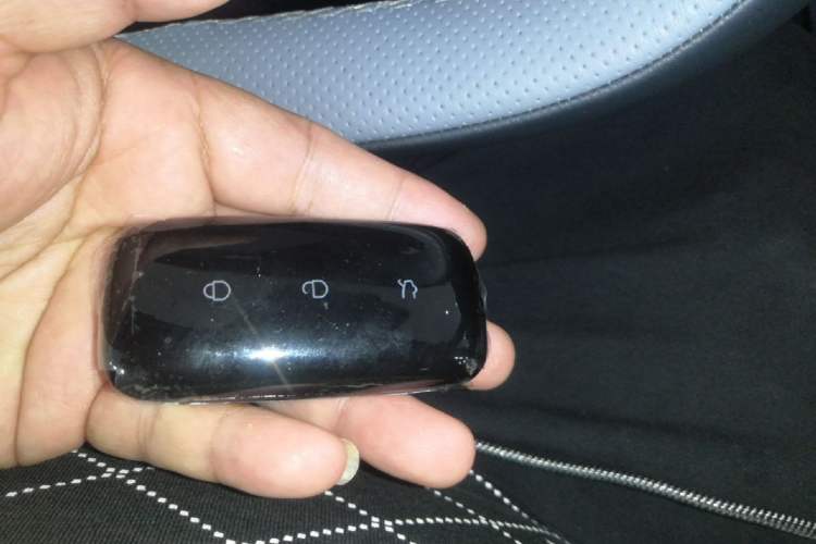 Used Geely Galaxy E8 2025 700 km Long-Range Intelligent Driving Version Vehicle Key