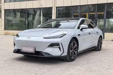 Used Geely Galaxy E8 2025 700 km Long-Range Intelligent Driving Version