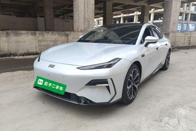 Used Geely Galaxy E8 2025 700 km Long-Range Intelligent Driving Version