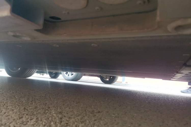 Used Geely Galaxy E8 2025 575 km Intelligent Driving Edition Chassis Rear Left