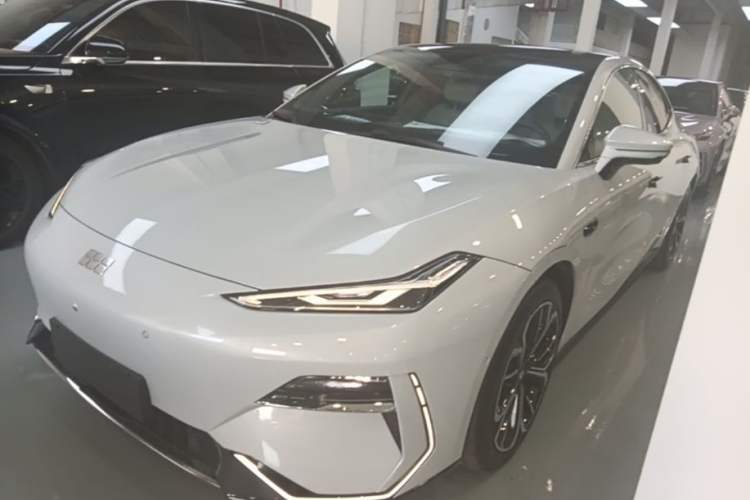 Used Geely Galaxy E8 2025 700 km Long-Range Intelligent Driving Version Guazi used car, China used car export, Used car for sale, Used cars, Cheapest cars for sale