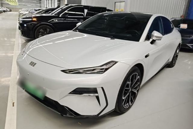 Used Geely Galaxy E8 2025 700 km Long-Range Intelligent Driving Version